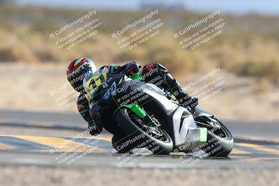 media/Nov-16-2024-CVMA (Sat) [[0e4bb1f32f]]/Race 9-Amateur Supersport Middleweight/